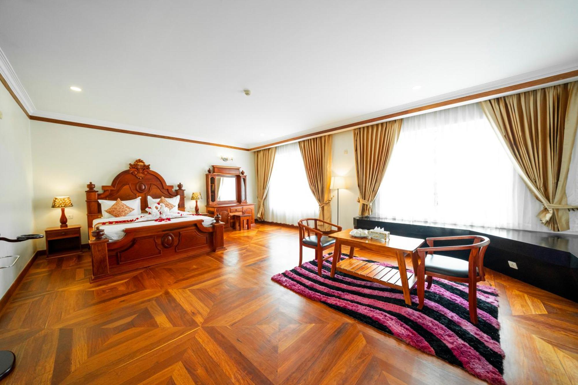 ปุรสัต ริเวอร์ไซด์ โฮเต็ล แอนด์ สปา Hotel โพธิสัต ภายนอก รูปภาพ
