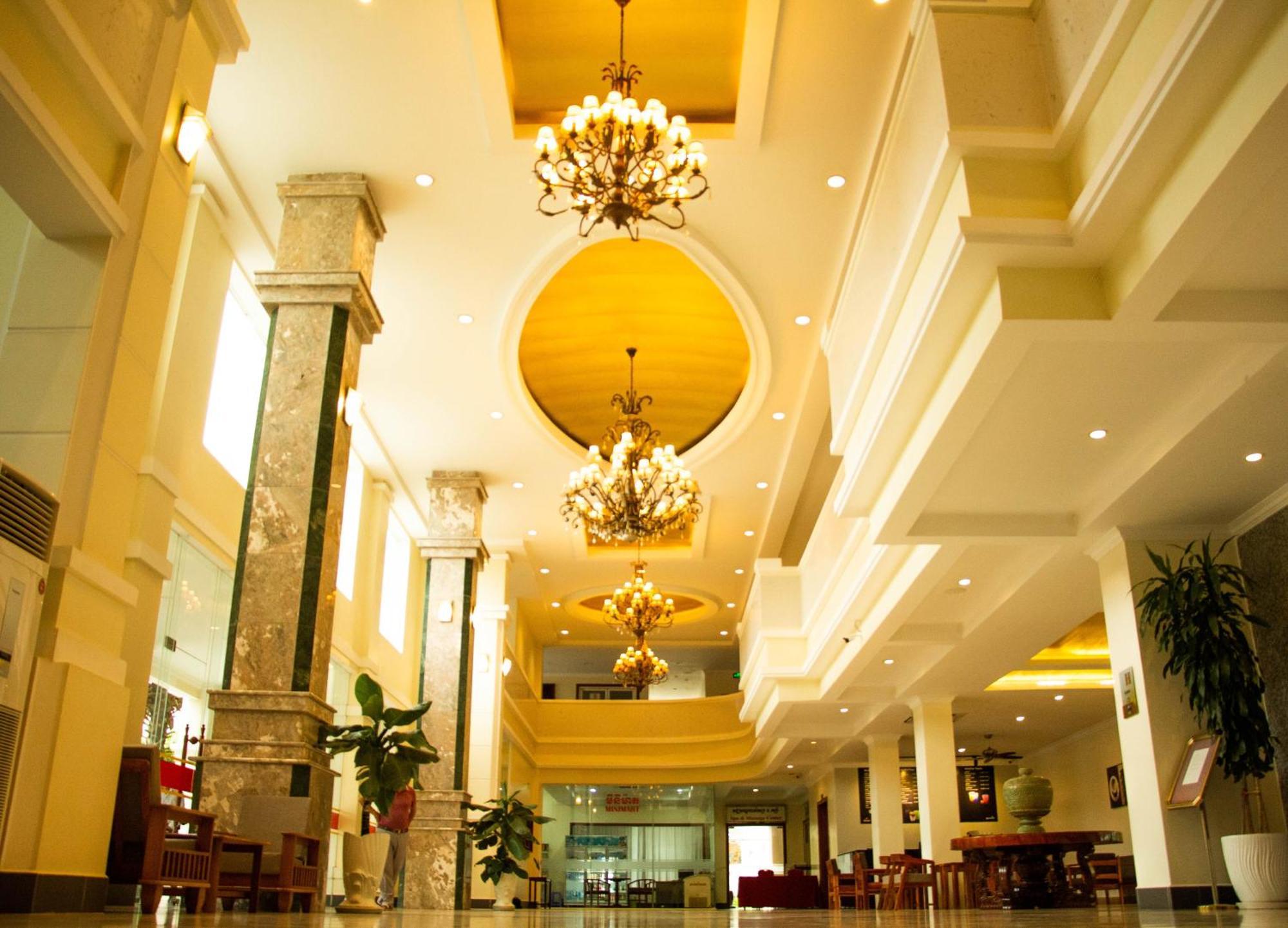 ปุรสัต ริเวอร์ไซด์ โฮเต็ล แอนด์ สปา Hotel โพธิสัต ภายนอก รูปภาพ